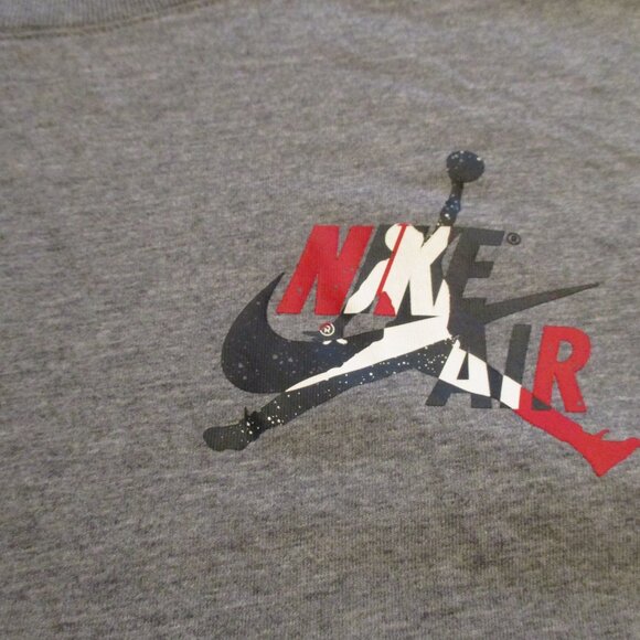 Jordan Men X Large Gray Red White Black Jumping Airman Long Sleeve Shirt - Picture 3 of 9